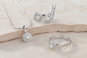 Perhiasan Unik Silver Lokal Terbaru 2024